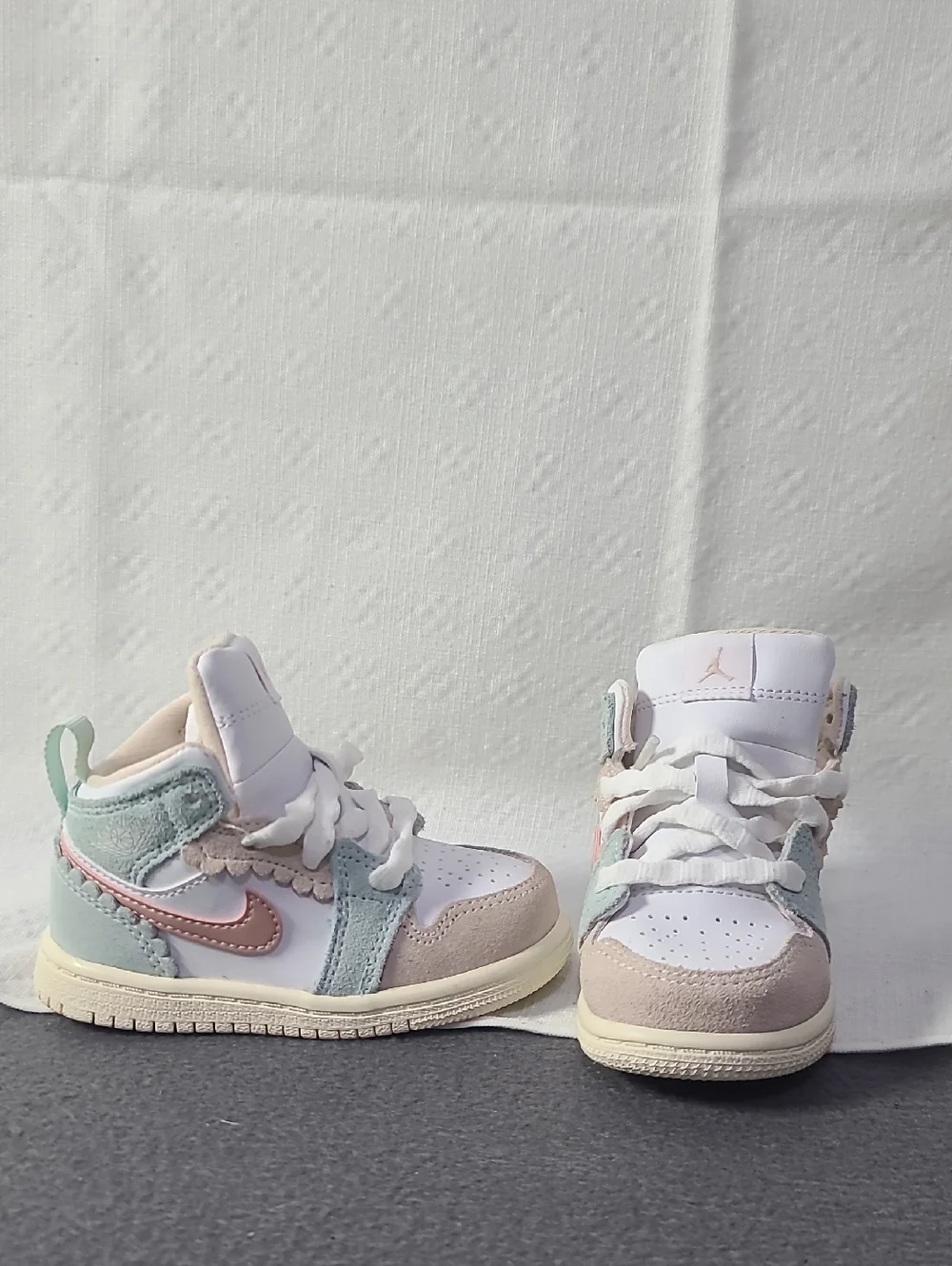 Jordan Kids Pastel Pink & Mint High-Top Sneakers Sz. 6C - Picture 1 of 7